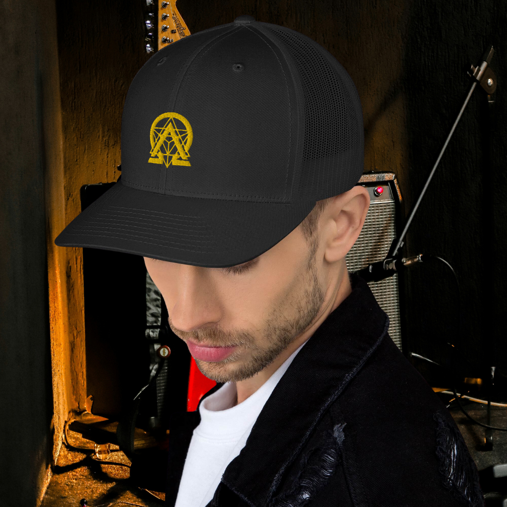 rnc4music Trucker-Cap – Schwarz Seitenansicht