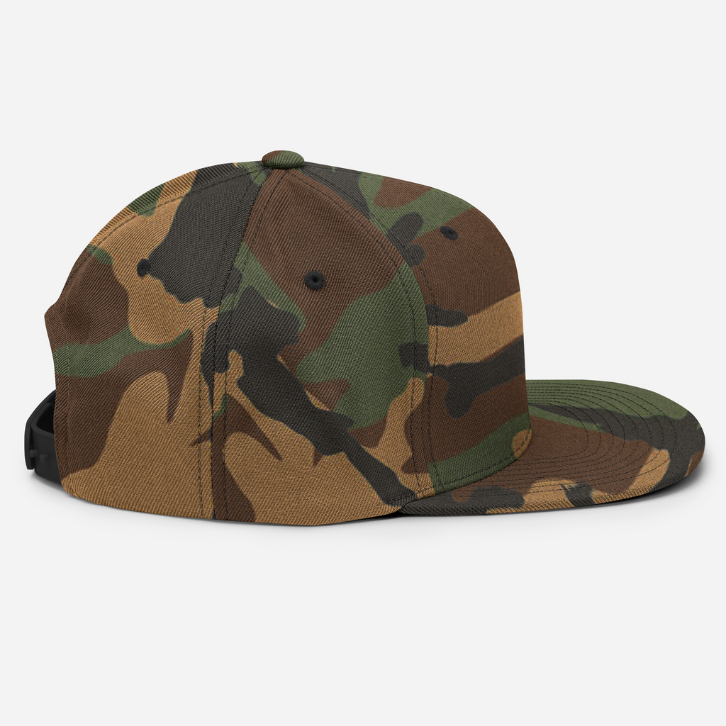 Tenacious Tribute Snapback Hat green-camo right side view.