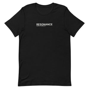 RESONANCE MUSIC & COMMUNITY Logo T-Shirt in Schwarz, flache Vorderansicht (Mockup)